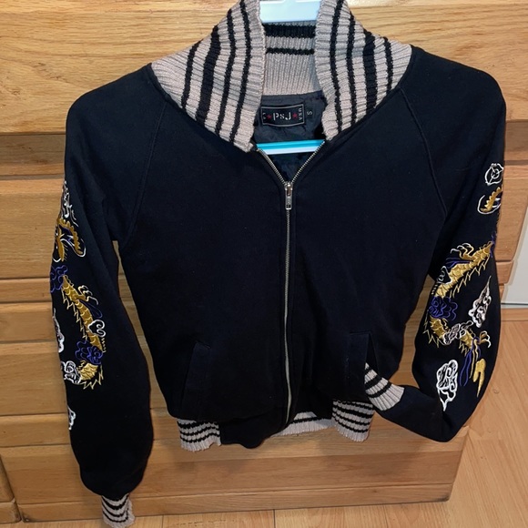 PsJ dragon jacket for Women. ๐ - Picture 3 of 11
